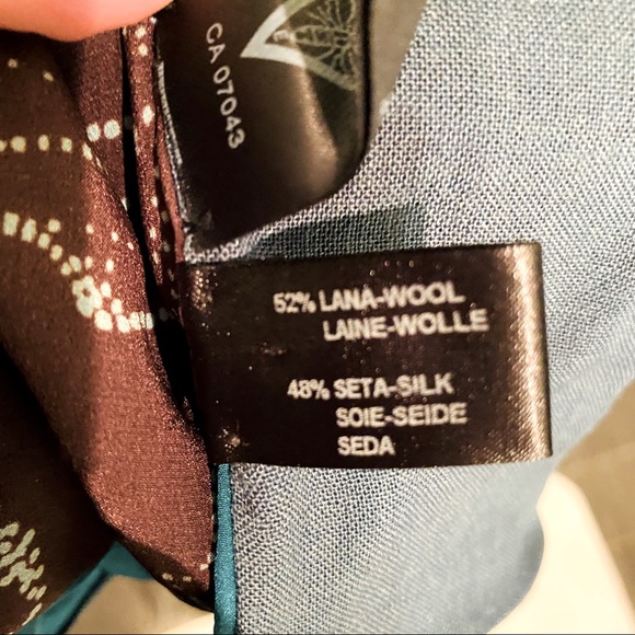 Wool Silk Blend Scarf - Picture 2 of 3